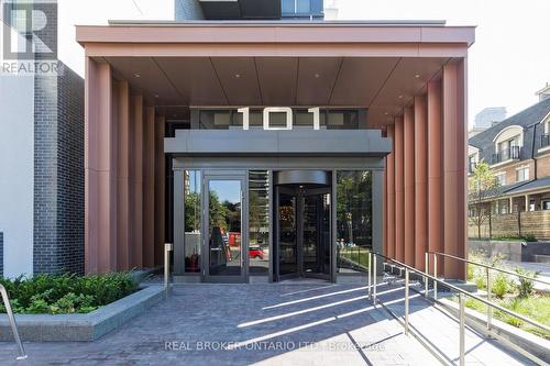 1904 - 101 ERSKINE AVENUE  Toronto, ON M4P 1Y5