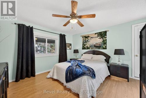 144 Trout Lane, Tiny, ON - Indoor Photo Showing Bedroom