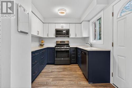 74 - 700 Exeter Road, London South (South X), ON - Indoor Photo Showing Kitchen