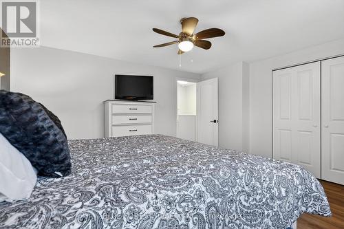 74 - 700 Exeter Road, London South (South X), ON - Indoor Photo Showing Bedroom