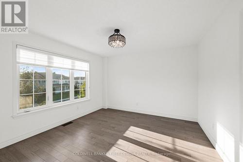 441 Blackleaf Drive, Ottawa, ON - Indoor Photo Showing Other Room