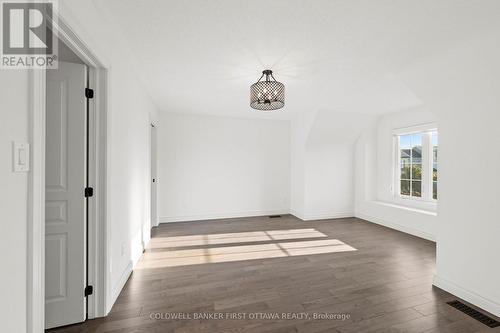 441 Blackleaf Drive, Ottawa, ON - Indoor Photo Showing Other Room