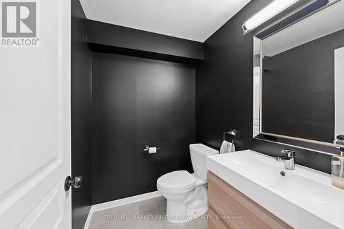 441 Blackleaf Drive, Ottawa, ON - Indoor Photo Showing Bathroom