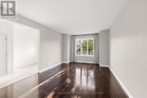 441 Blackleaf Drive, Ottawa, ON - Indoor Photo Showing Other Room
