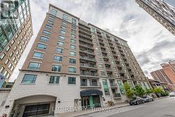 305 - 200 BESSERER STREET  Ottawa, ON K1N 0A7