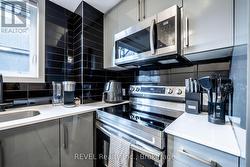 114 - 6065 MCLEOD ROAD  Niagara Falls (Arad/Fallsview), ON L2G 0Z7