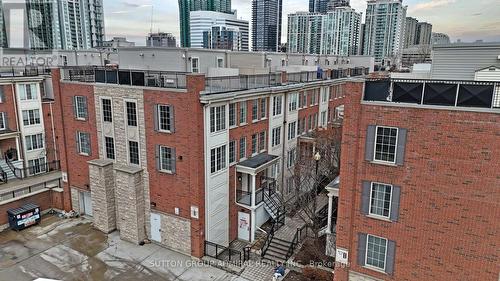 516 - 3 Everson Drive, Toronto, ON - Outdoor