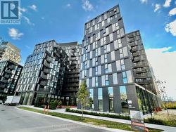 611 - 30 TRETTI WAY  Toronto, ON M3H 0E3