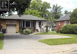 812 KENNEDY ROAD  Toronto, ON M1K 2C8