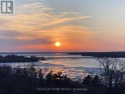 906 - 1171 AMBLESIDE DRIVE  Ottawa, ON K2B 8E1