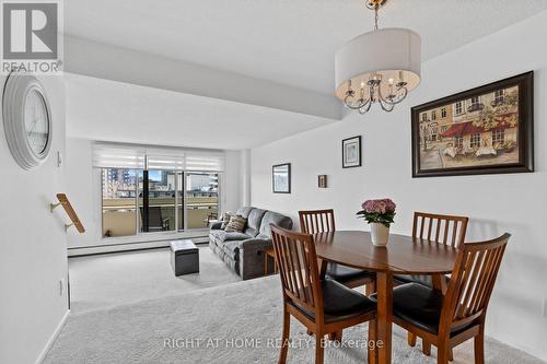 906 - 1171 Ambleside Drive, Ottawa, ON - Indoor Photo Showing Dining Room