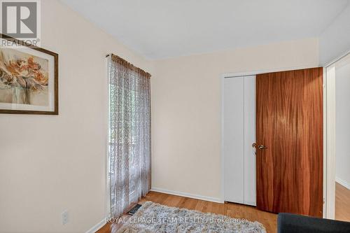 46 Quinpool Crescent, Ottawa, ON - Indoor Photo Showing Other Room