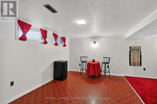 Lower level rec room - 46 Quinpool Crescent, Ottawa, ON - Indoor Photo Showing Other Room