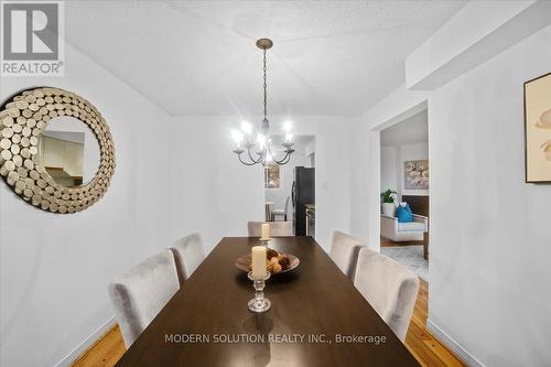 1464 Credit Woodlands Court, Mississauga, ON - Indoor Photo Showing Dining Room
