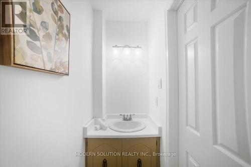 Ensuite From Primary Bedroom - 1464 Credit Woodlands Court, Mississauga, ON - Indoor Photo Showing Bathroom