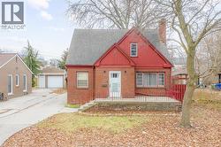 3055 ALEXANDER  Windsor, ON N9C 1G6