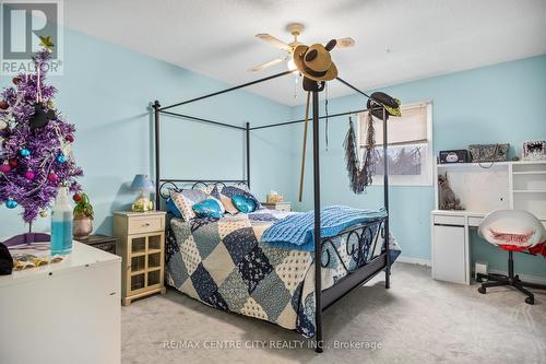 58 - 1199 Hamilton Road, London East (East P), ON - Indoor Photo Showing Bedroom