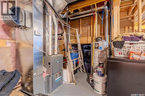 809 Weir Crescent, Warman, SK - Indoor Photo Showing Basement