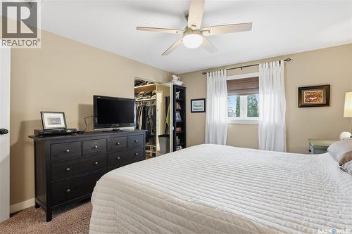 250 Emerald Terrace, Saskatoon, SK - Indoor Photo Showing Bedroom