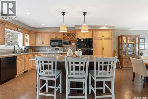 250 Emerald Terrace, Saskatoon, SK - Indoor Photo Showing Kitchen