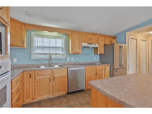 164 Glenmar Dr, Fredericton, NB 