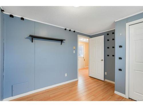 164 Glenmar Dr, Fredericton, NB 