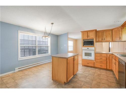 164 Glenmar Dr, Fredericton, NB 