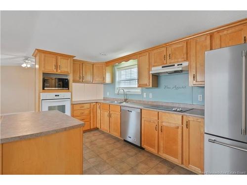 164 Glenmar Dr, Fredericton, NB 