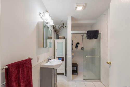 2993 River Rd, Chemainus, BC 