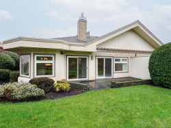 14-4318 Emily Carr Dr  Saanich, BC V8X 5E7