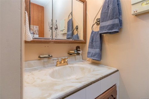 9992 Daniel St, Chemainus, BC 