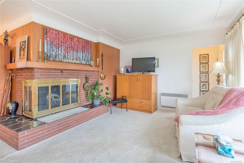 9992 Daniel St, Chemainus, BC 