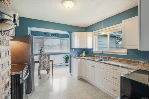 3862 10Th Ave, Port Alberni, BC 