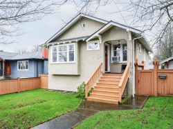 3115 Somerset St  Victoria, BC V8X 1C8
