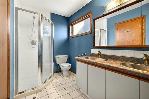 1645 Lee Blvd, Winnipeg, MB 