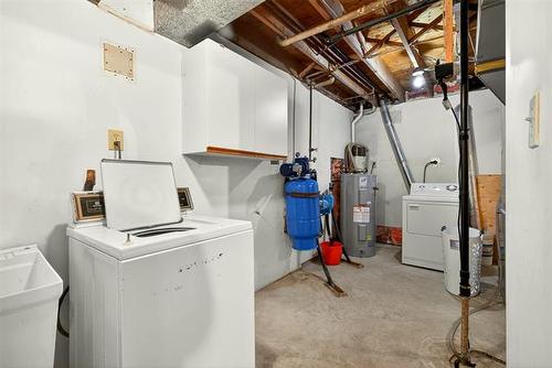 1645 Lee Blvd, Winnipeg, MB 