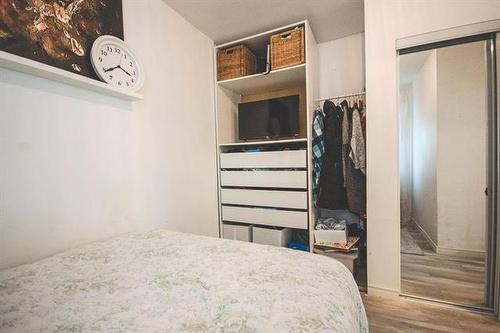 78 Leighton Ave, Oak Point, MB 