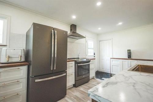 78 Leighton Ave, Oak Point, MB 