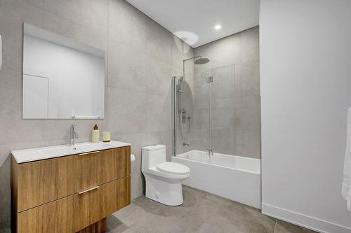 Salle de bains - Rue Blondin, Sainte-Adèle, QC - Indoor Photo Showing Bathroom