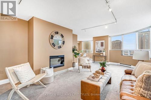 1101 - 7 Picton Street, London East (East F), ON - Indoor Photo Showing Living Room With Fireplace