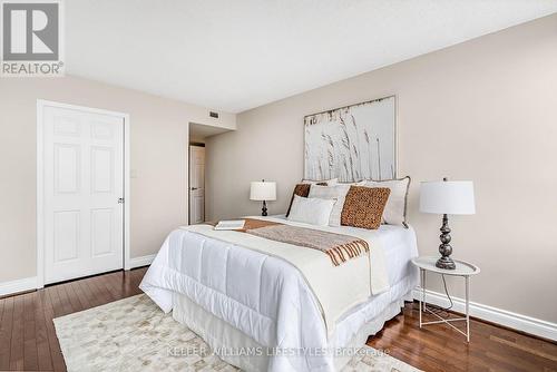 1101 - 7 Picton Street, London East (East F), ON - Indoor Photo Showing Bedroom