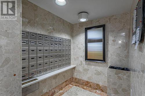 1101 - 7 Picton Street, London East (East F), ON - Indoor Photo Showing Bathroom