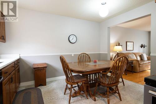 106 - 535 Gainsborough Road, London North (North F), ON - Indoor Photo Showing Dining Room