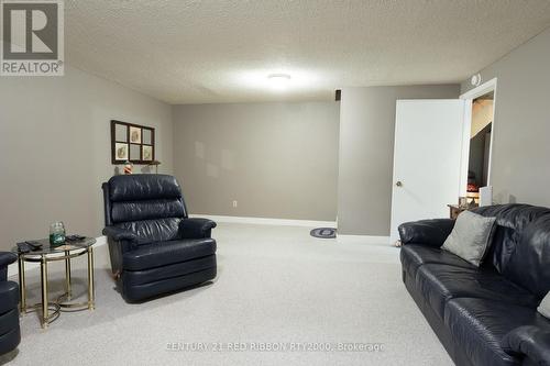 106 - 535 Gainsborough Road, London North (North F), ON - Indoor