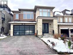 15 PRUNELLA CRESCENT  East Gwillimbury, ON L9N 0S7
