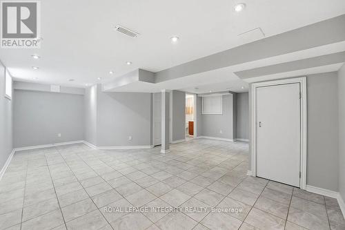 2035 St. Laurent Boulevard, Ottawa, ON 