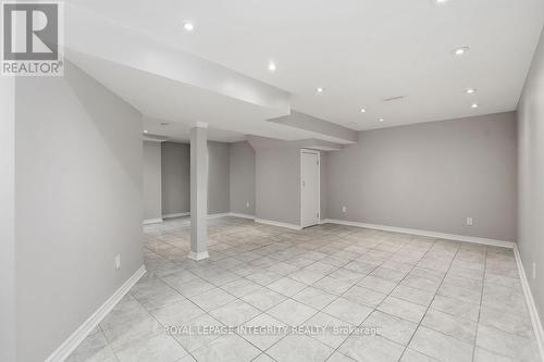 2035 St. Laurent Boulevard, Ottawa, ON 