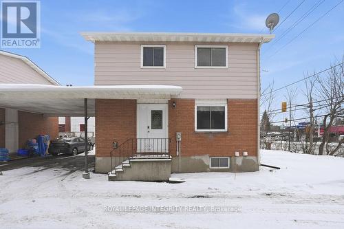 2035 St. Laurent Boulevard, Ottawa, ON 