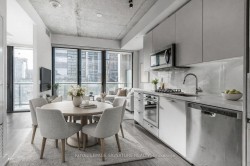 1006-55 Ontario Street  Toronto, ON M5A 0T8