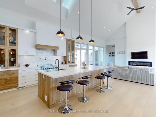 521 Old York Road, Burlington, ON - Indoor Photo Showing Kitchen With Upgraded Kitchen